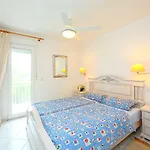 Semesterbostad Miramar 180m From Cala Calalga & 7 Min From La Fossa Ac Wifi *