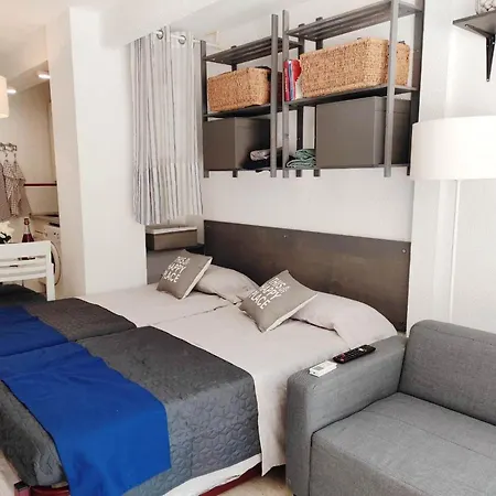 Holiday home Estudio Reformado Cerca De La Playa Ac Wi-fi Neftlix Acepta Mascotas *