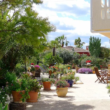 Сasa de vacaciones By Interhome *