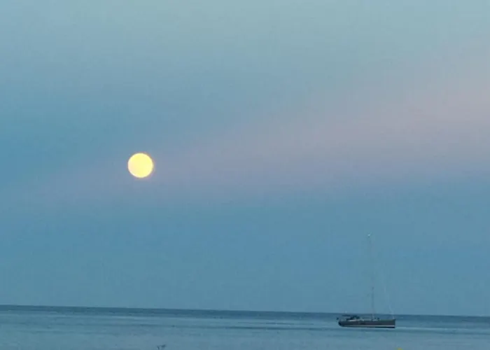 By Interhome Ferienhaus *