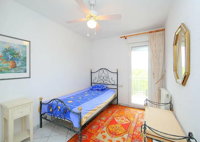 By Interhome Hébergement de vacances Calp